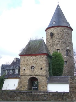 Die Rheinbacher Burg heute
