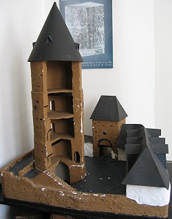 Modell der Rheinbacher Burg